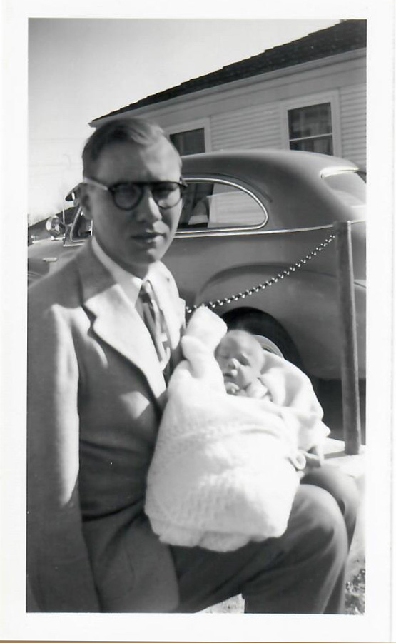 Robert Nordberg, with baby Paul, 1048